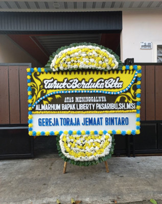 Papan Bunga Duka di Tejamari